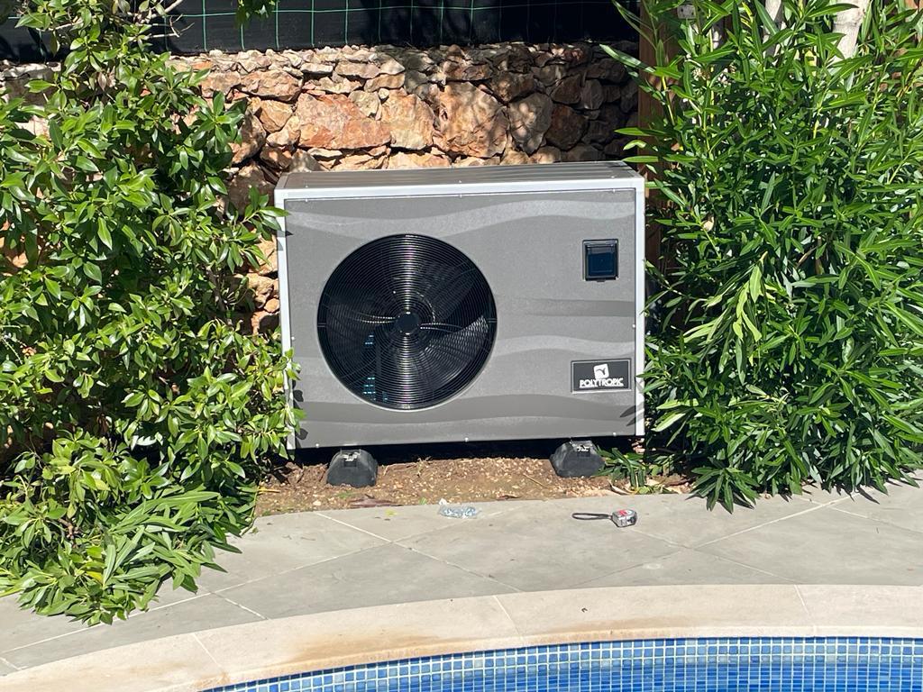 How Does a Pool Heat Pump Work?